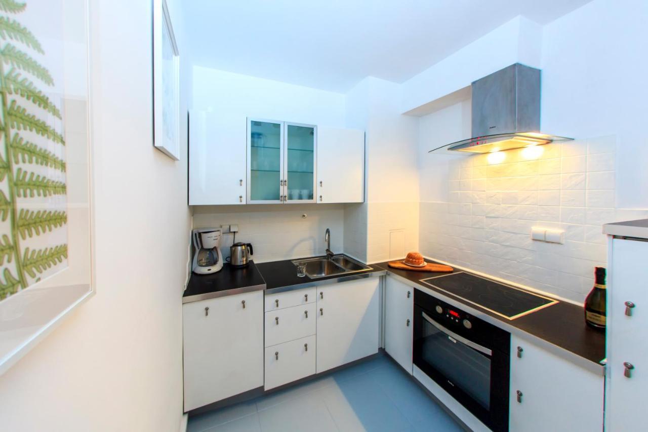 Comfy Apartment Dobra 54 Warsawa Bagian luar foto